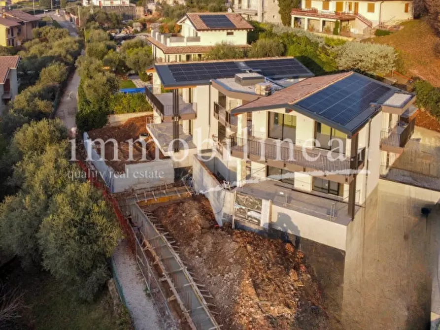 Immagine 6 di Appartamento in vendita  in Via Cà Bianca a Torri Del Benaco