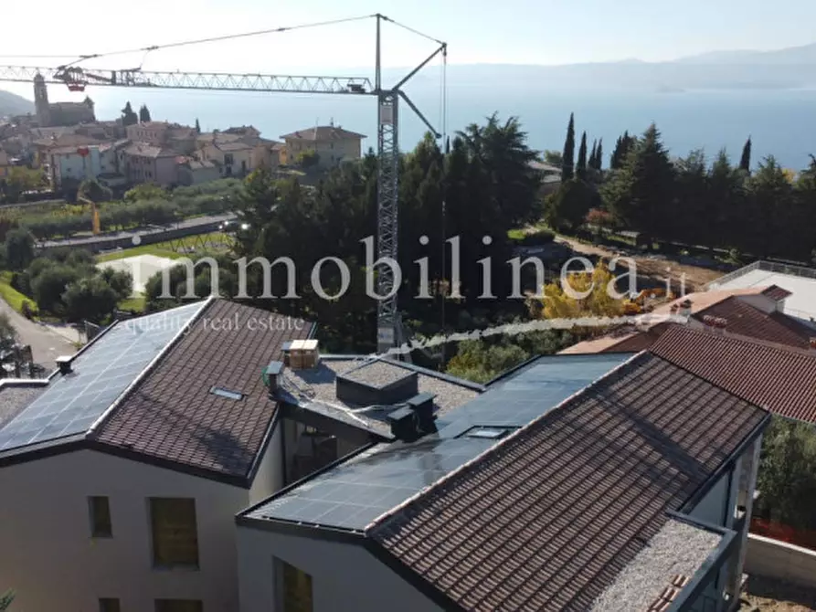 Immagine 6 di Appartamento in vendita  in Via Cà Bianca a Torri Del Benaco