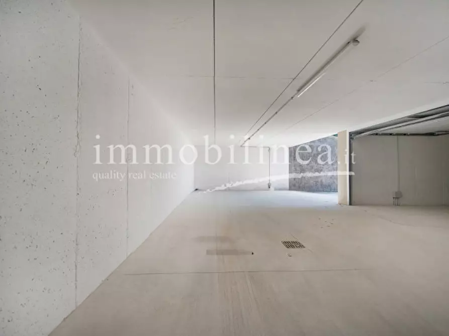 Immagine 54 di Appartamento in vendita  in Via Cà Bianca a Torri Del Benaco