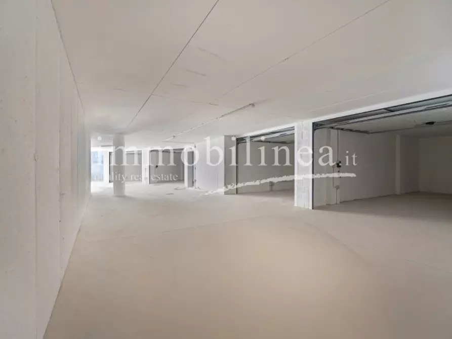 Immagine 55 di Appartamento in vendita  in Via Cà Bianca a Torri Del Benaco