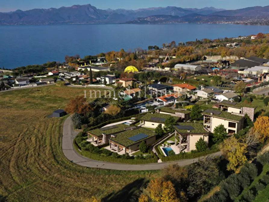 Immagine 3 di Villa in vendita  in La Bosca a Lazise