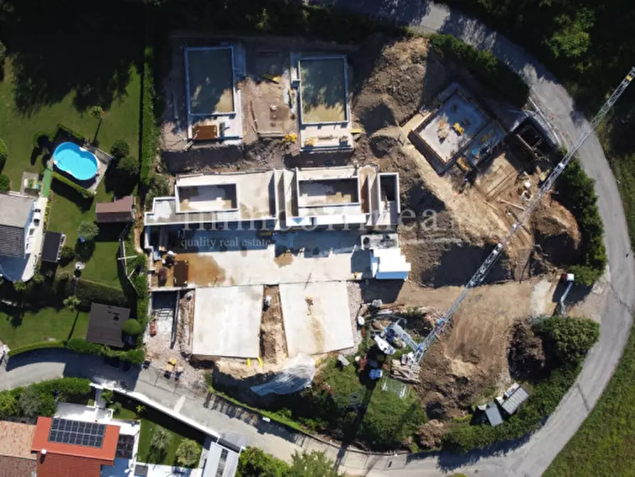 Immagine 9 di Villa in vendita  in La Bosca a Lazise