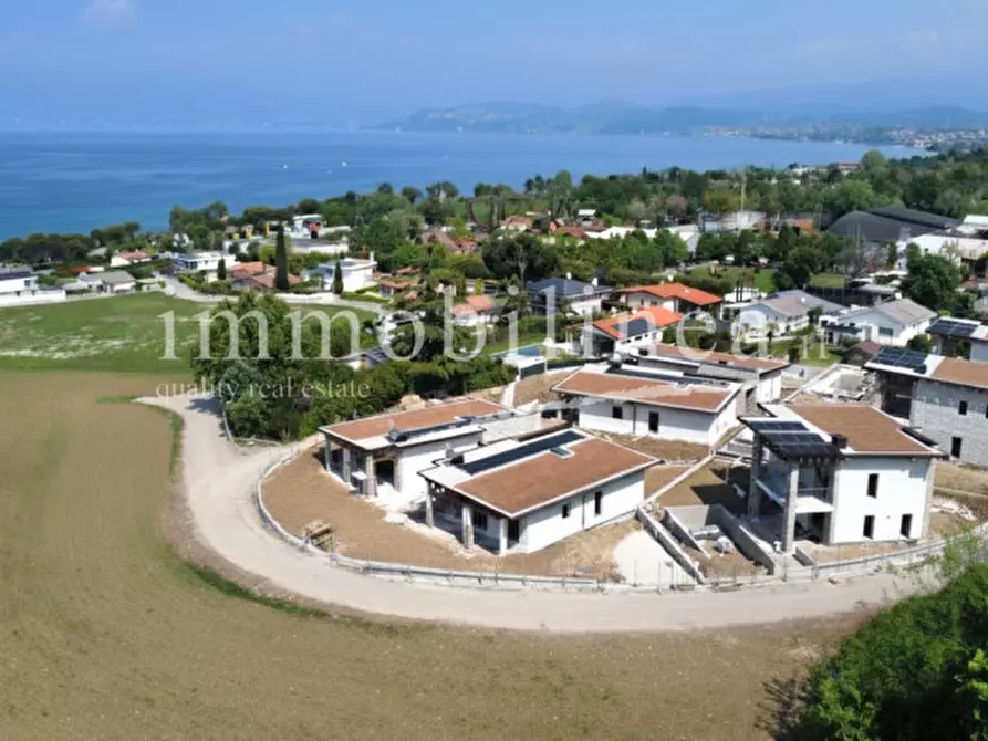 Immagine 17 di Villa in vendita  in La Bosca a Lazise