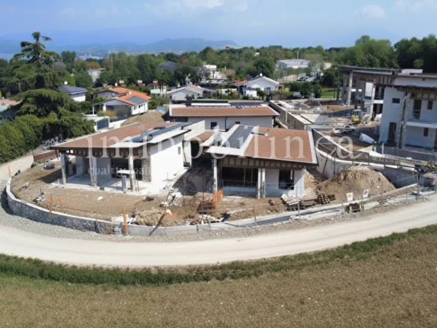 Immagine 18 di Villa in vendita  in La Bosca a Lazise