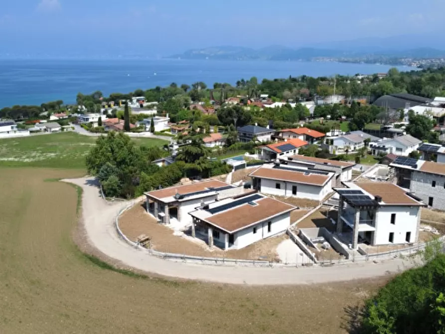 Immagine 33 di Villa in vendita  in La Bosca a Lazise