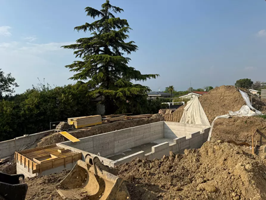 Immagine 35 di Villa in vendita  in La Bosca a Lazise