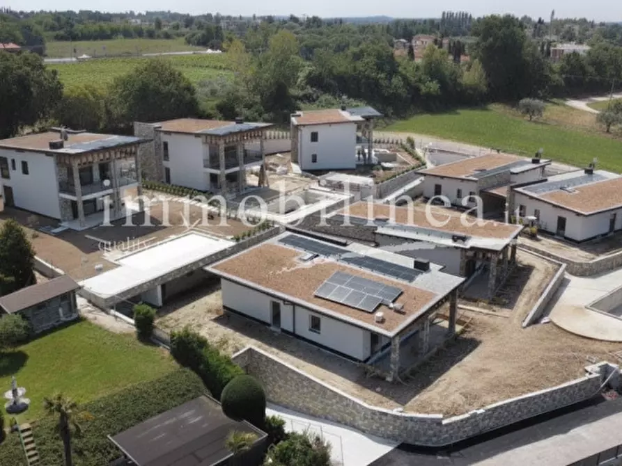 Immagine 42 di Villa in vendita  in La Bosca a Lazise