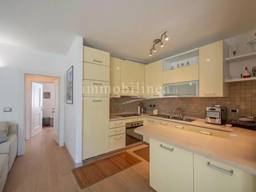 Immagine 19 di Villa in vendita  in Giare - Valsorda a Bardolino