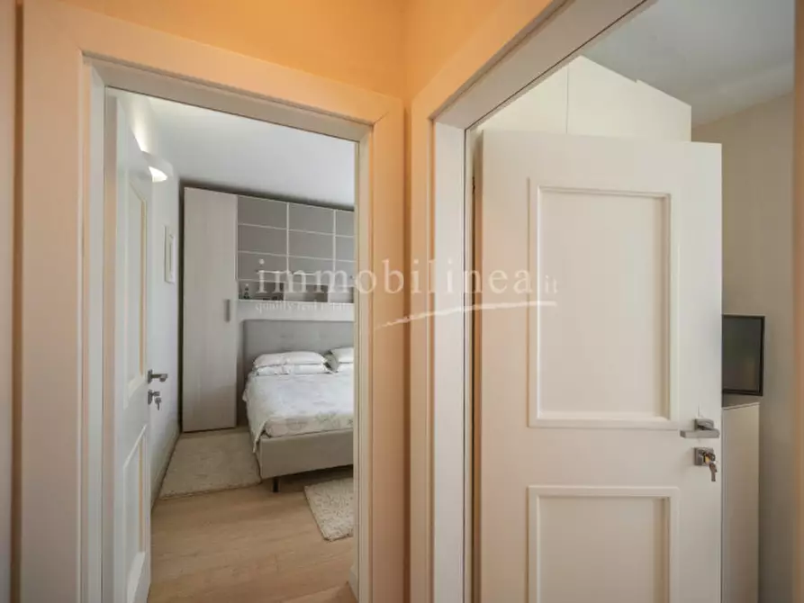 Immagine 32 di Villa in vendita  in Giare - Valsorda a Bardolino