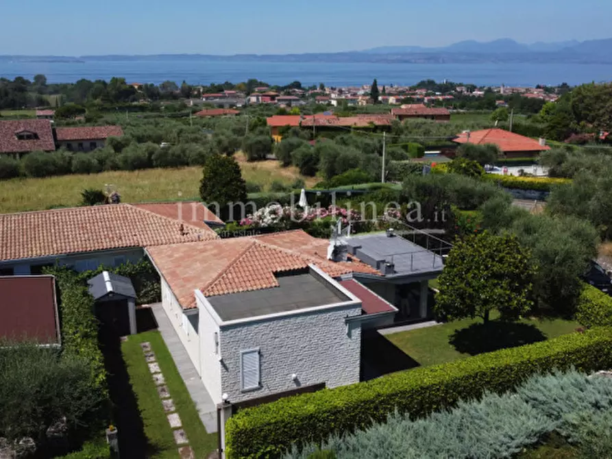 Immagine 38 di Villa in vendita  in Giare - Valsorda a Bardolino