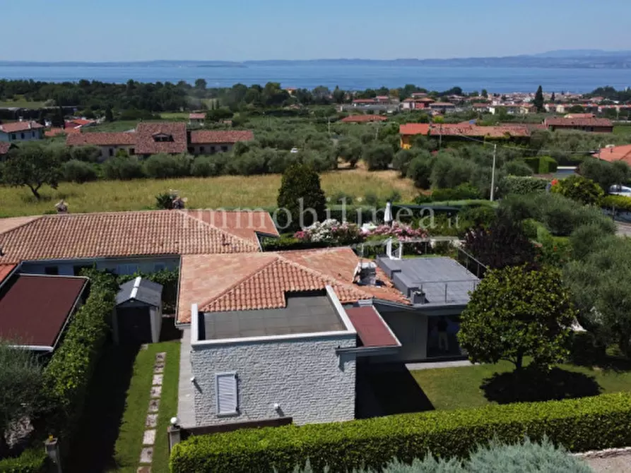 Immagine 39 di Villa in vendita  in Giare - Valsorda a Bardolino