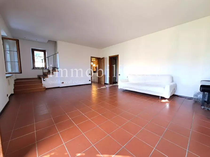 Immagine 26 di Villa in vendita  in via volpara 5 a Torri Del Benaco