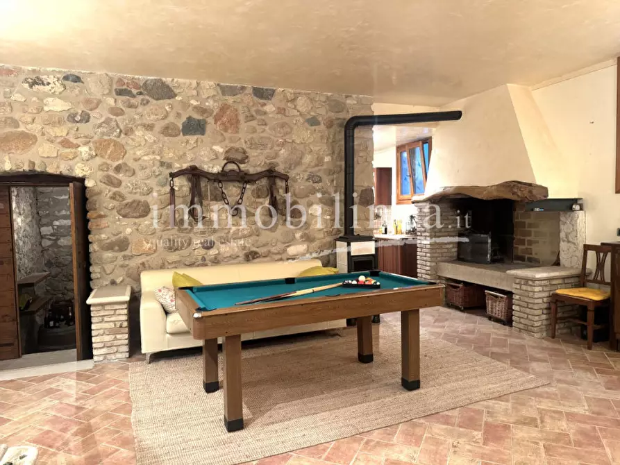 Immagine 38 di Villa in vendita  in via volpara 5 a Torri Del Benaco