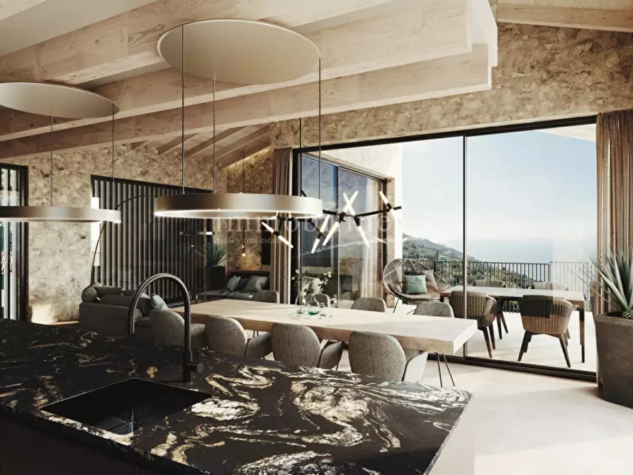 Immagine 7 di Rustico / casale in vendita  a Torri Del Benaco