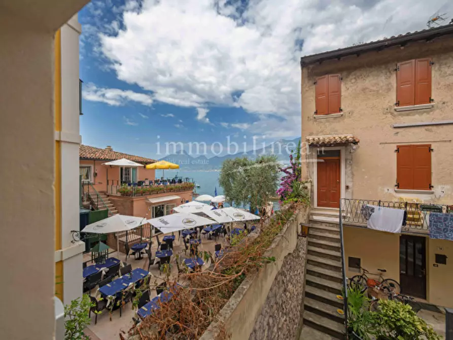 Immagine 10 di Attico in vendita  in Via Angeleri a Brenzone