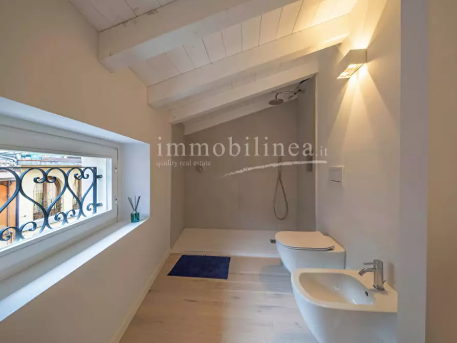 Immagine 11 di Attico in vendita  in Via Angeleri a Brenzone