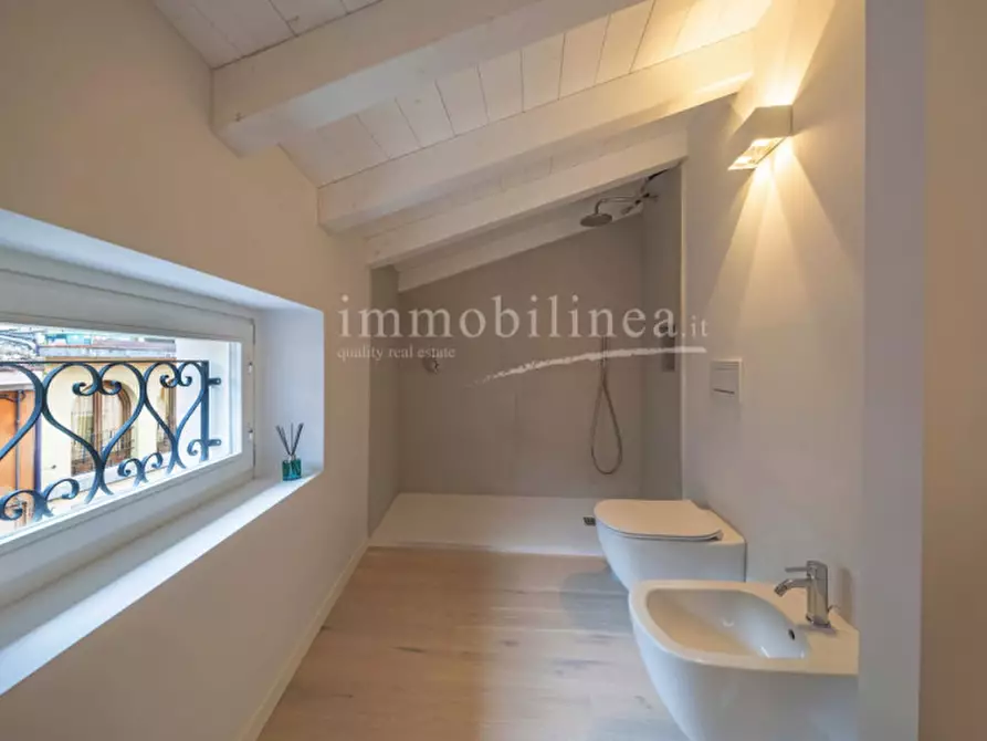 Immagine 11 di Attico in vendita  in Via Angeleri a Brenzone