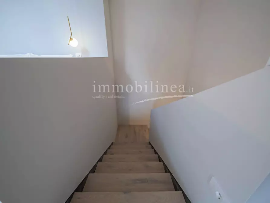 Immagine 18 di Attico in vendita  in Via Angeleri a Brenzone