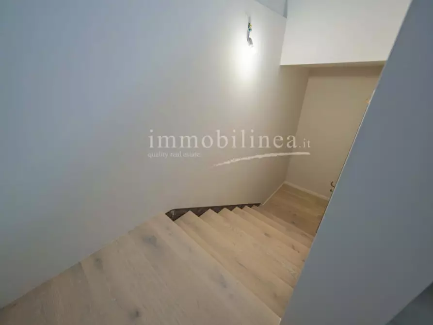 Immagine 19 di Attico in vendita  in Via Angeleri a Brenzone