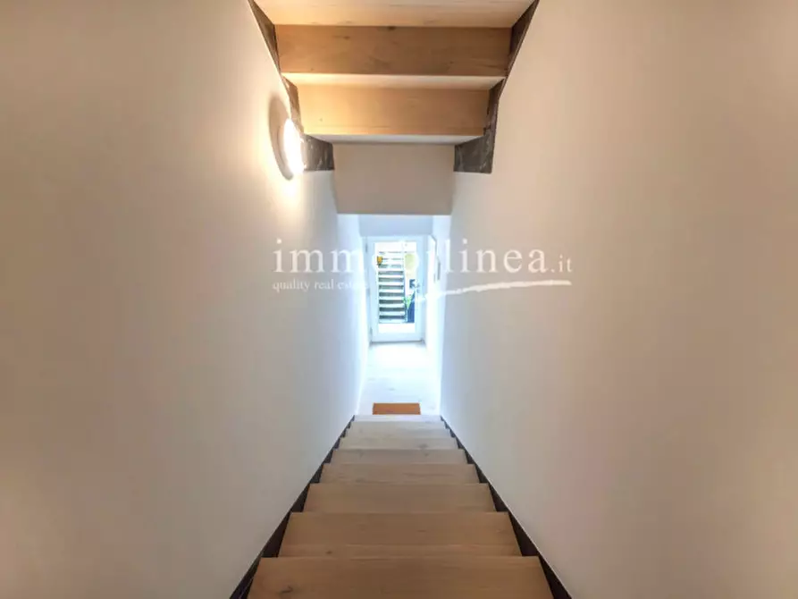 Immagine 24 di Attico in vendita  in Via Angeleri a Brenzone
