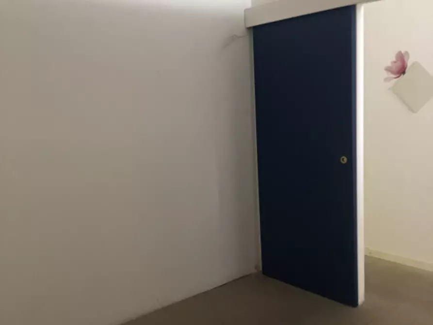 Immagine 4 di Negozio in vendita  in Maclodio via Roma 48 a Maclodio