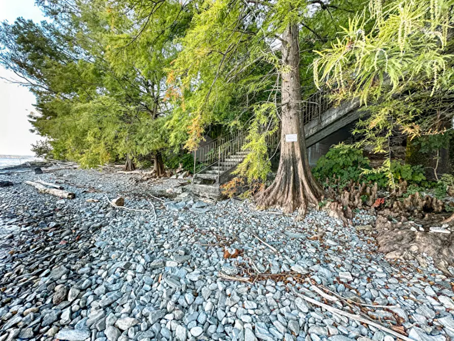 Immagine 27 di Villa in vendita  in Via Sempione sud 26 a Stresa