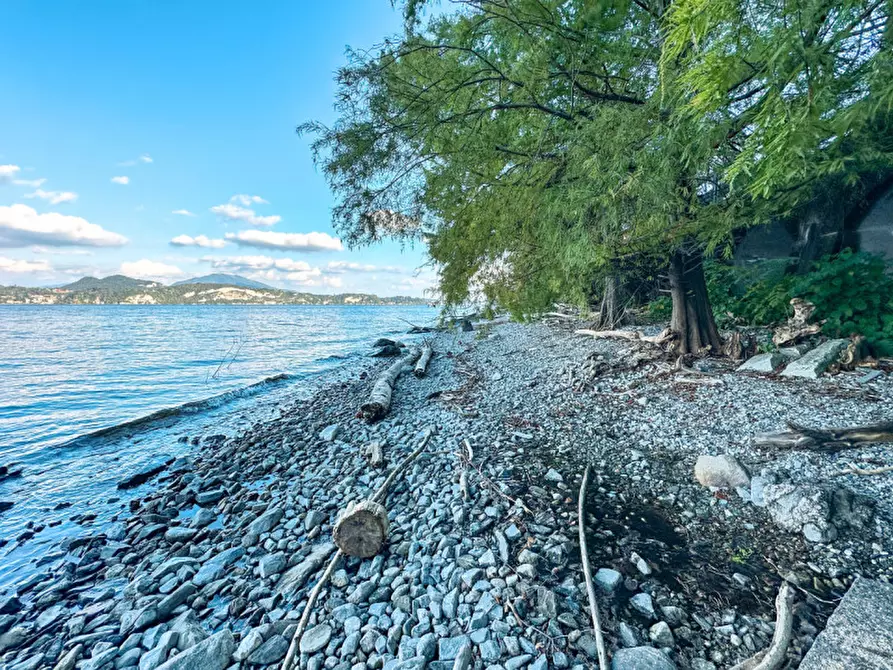 Immagine 31 di Villa in vendita  in Via Sempione sud 26 a Stresa
