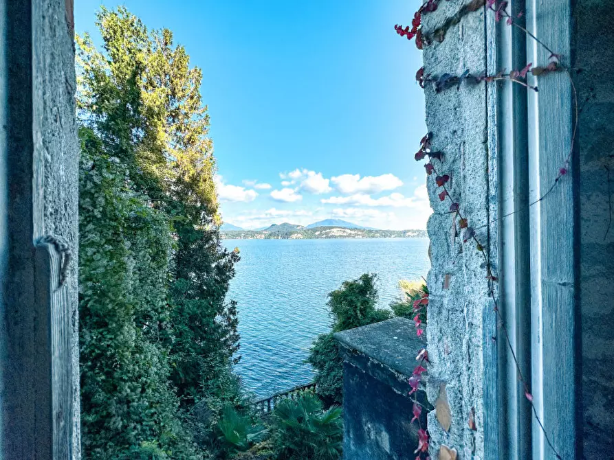 Immagine 34 di Villa in vendita  in Via Sempione sud 26 a Stresa