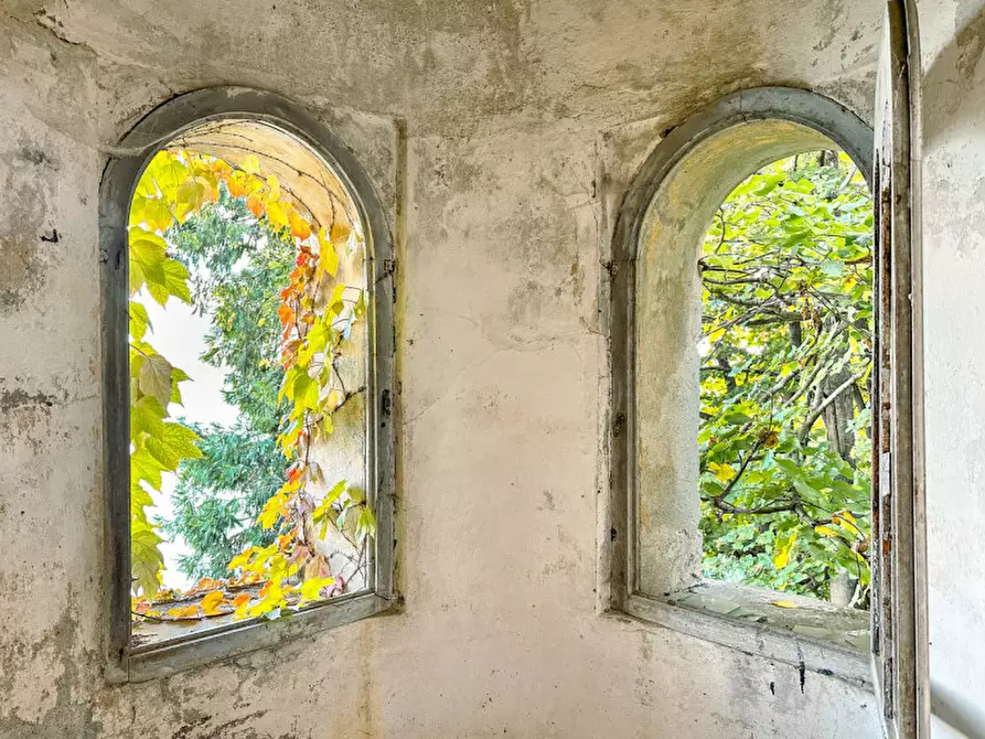 Immagine 38 di Villa in vendita  in Via Sempione sud 26 a Stresa