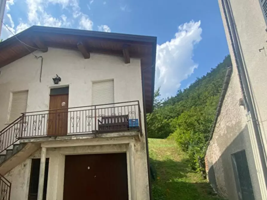 Immagine 1 di Casa indipendente in vendita  in Ponteceno di Bedonia a Bedonia