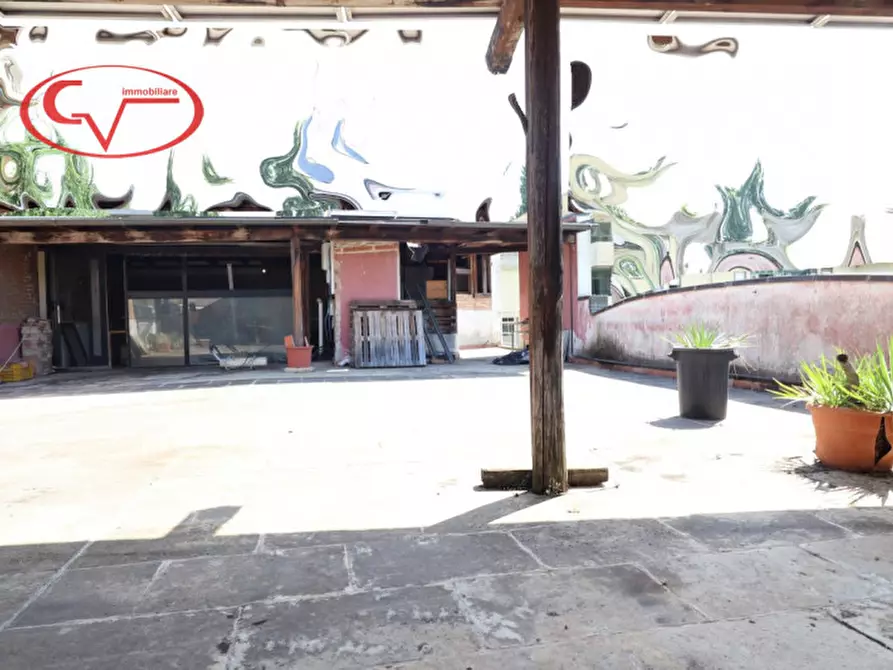 Immagine 8 di Casa bifamiliare in vendita  in viale Matteotti a Montevarchi