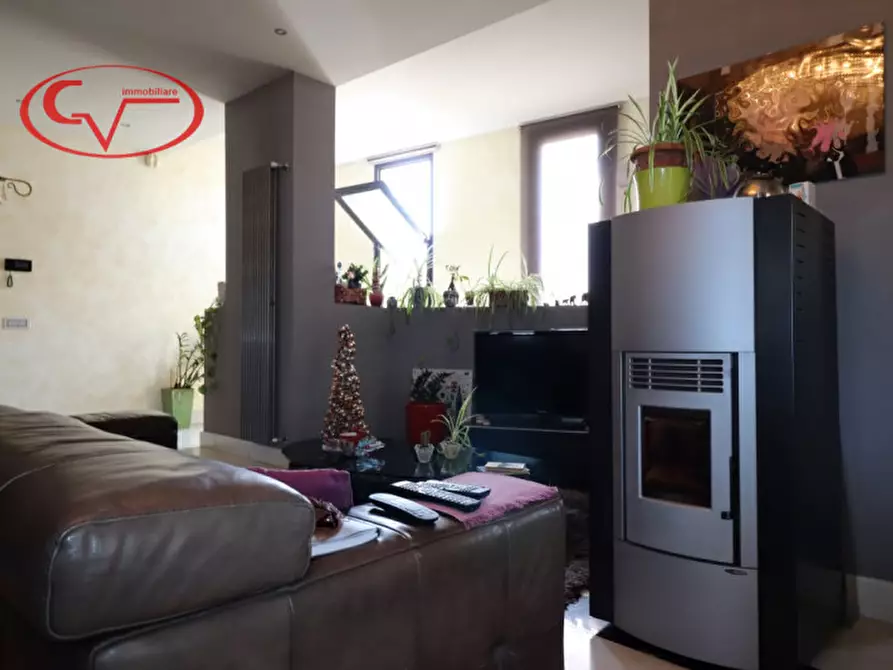 Immagine 16 di Casa bifamiliare in vendita  in viale Matteotti a Montevarchi