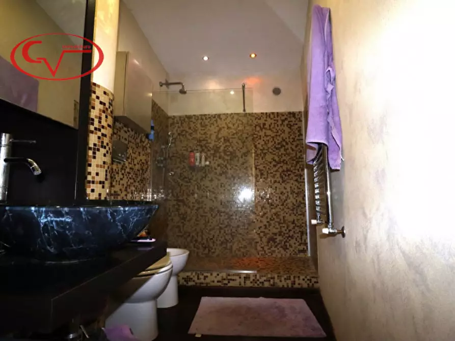 Immagine 23 di Casa bifamiliare in vendita  in viale Matteotti a Montevarchi