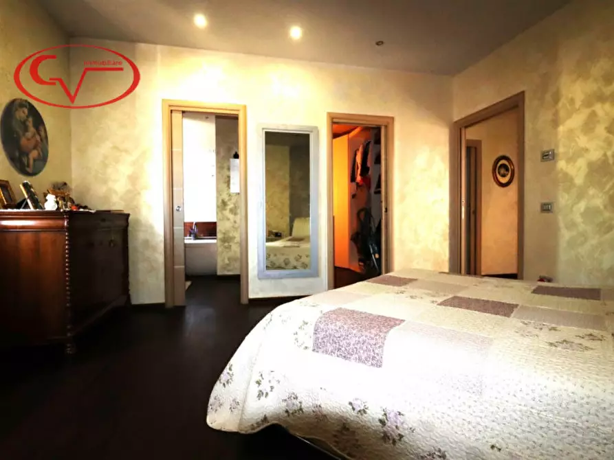 Immagine 30 di Casa bifamiliare in vendita  in viale Matteotti a Montevarchi