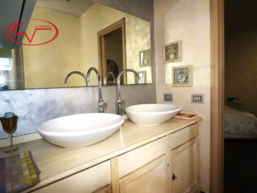 Immagine 34 di Casa bifamiliare in vendita  in viale Matteotti a Montevarchi