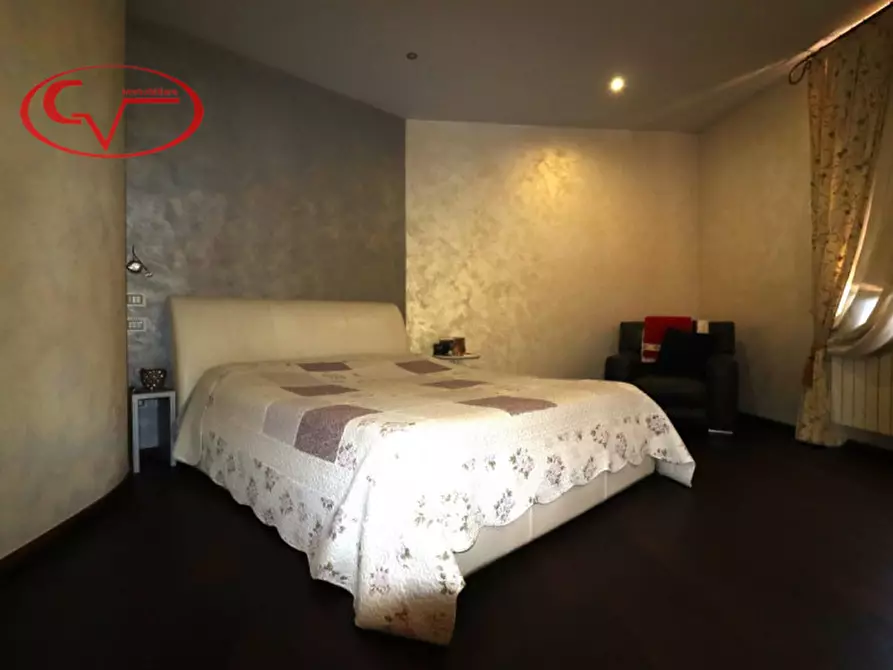 Immagine 41 di Casa bifamiliare in vendita  in viale Matteotti a Montevarchi