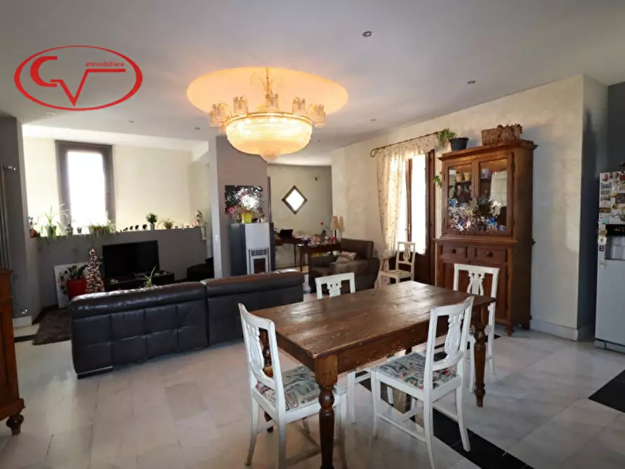 Immagine 62 di Casa bifamiliare in vendita  in viale Matteotti a Montevarchi