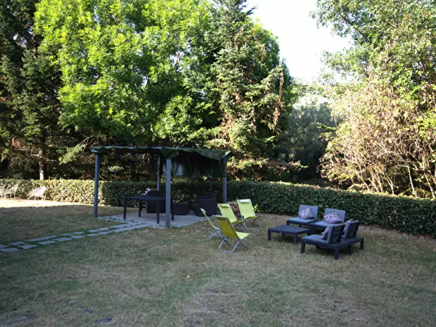 Immagine 4 di Villa in vendita  in Strada di Casamanza a Perugia