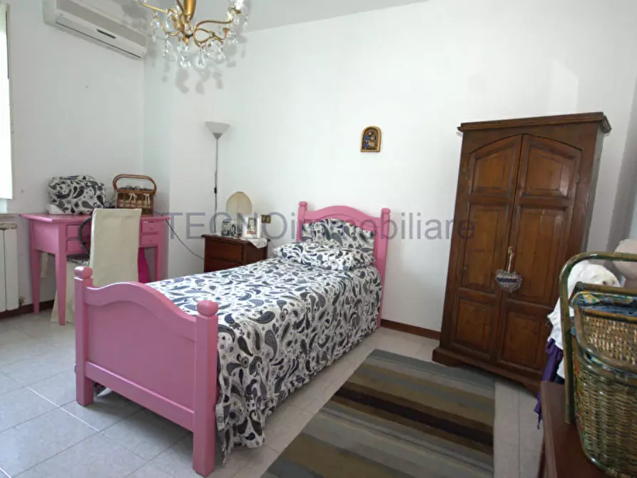 Immagine 29 di Villa in vendita  in Strada di Casamanza a Perugia