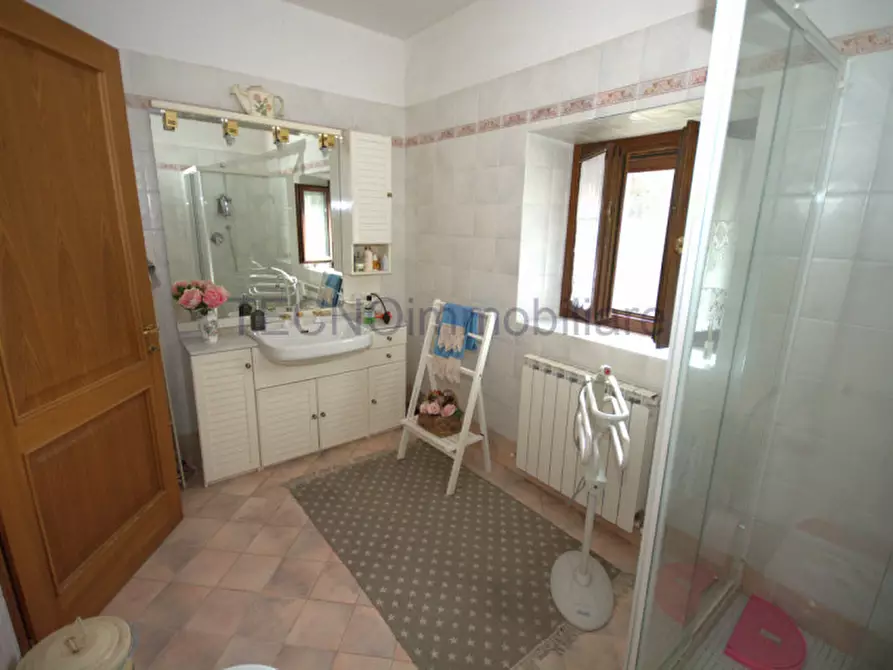 Immagine 35 di Villa in vendita  in Strada di Casamanza a Perugia