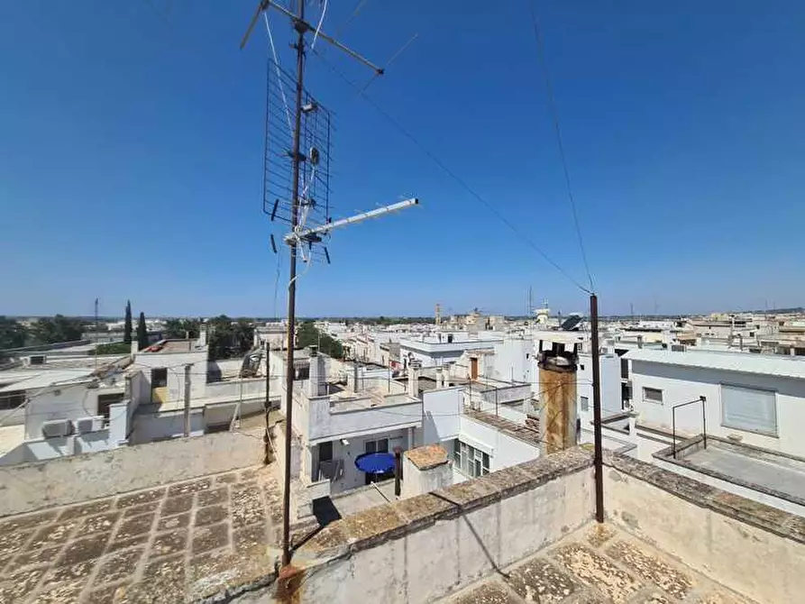 Immagine 15 di Appartamento in vendita  in VIA GAETANO VINCI a Parabita