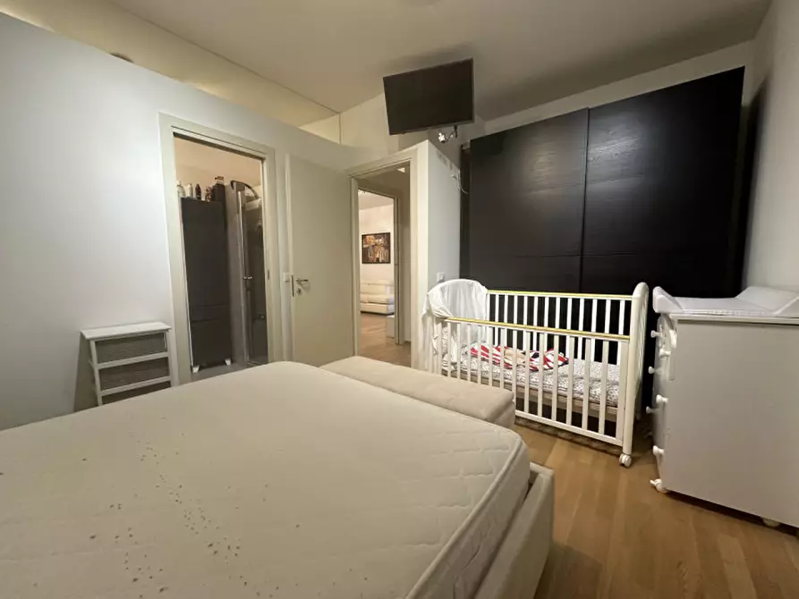 Immagine 13 di Appartamento in vendita  a Senigallia