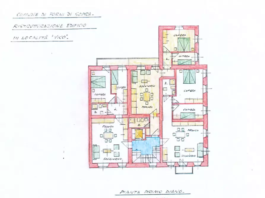 Immagine 13 di Palazzo in vendita  in Via Latteria 7 a Forni Di Sopra