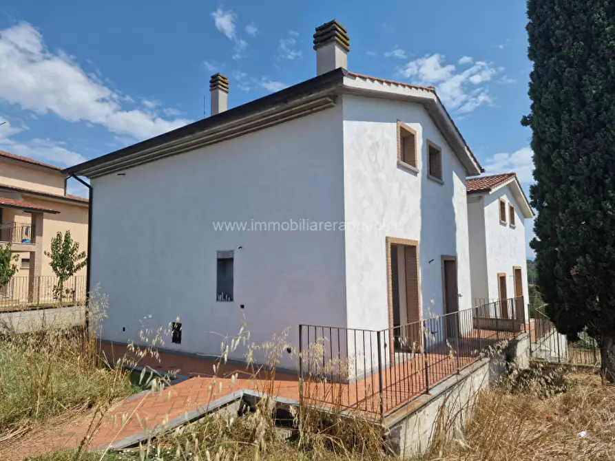 Immagine 2 di Casa indipendente in vendita  a Sinalunga