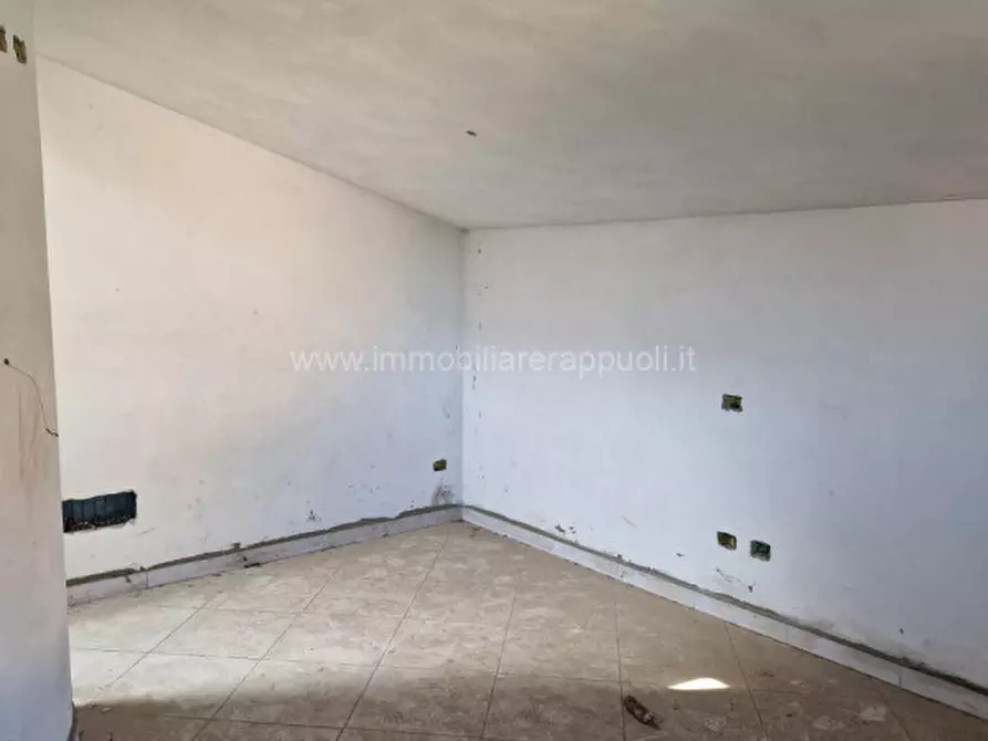 Immagine 7 di Casa indipendente in vendita  a Sinalunga