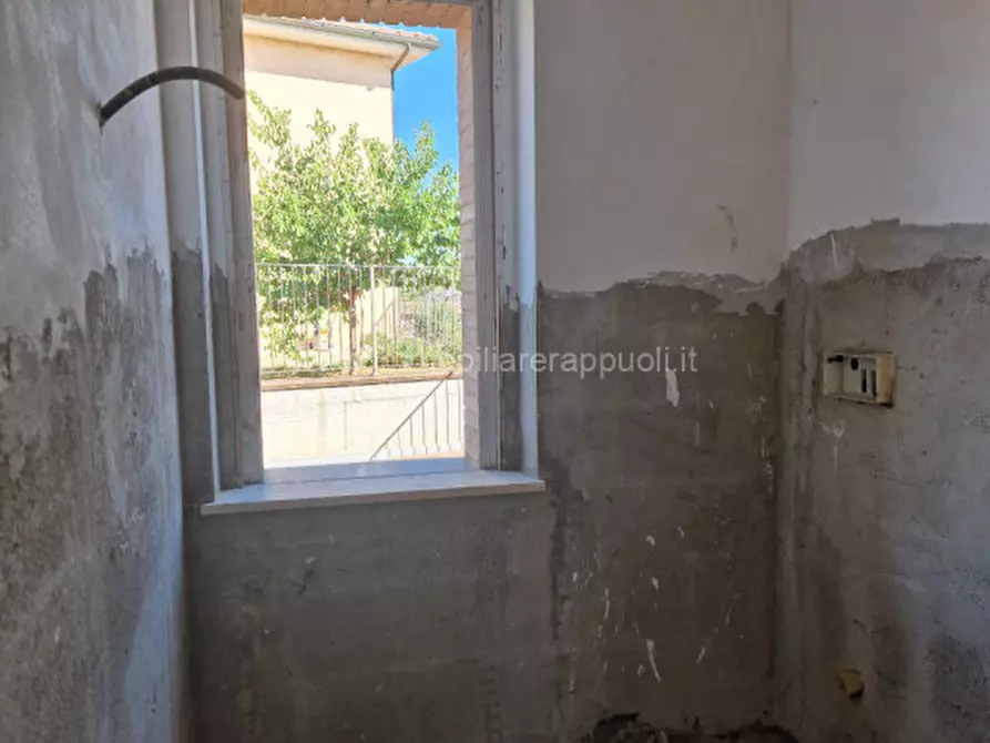 Immagine 10 di Casa indipendente in vendita  a Sinalunga