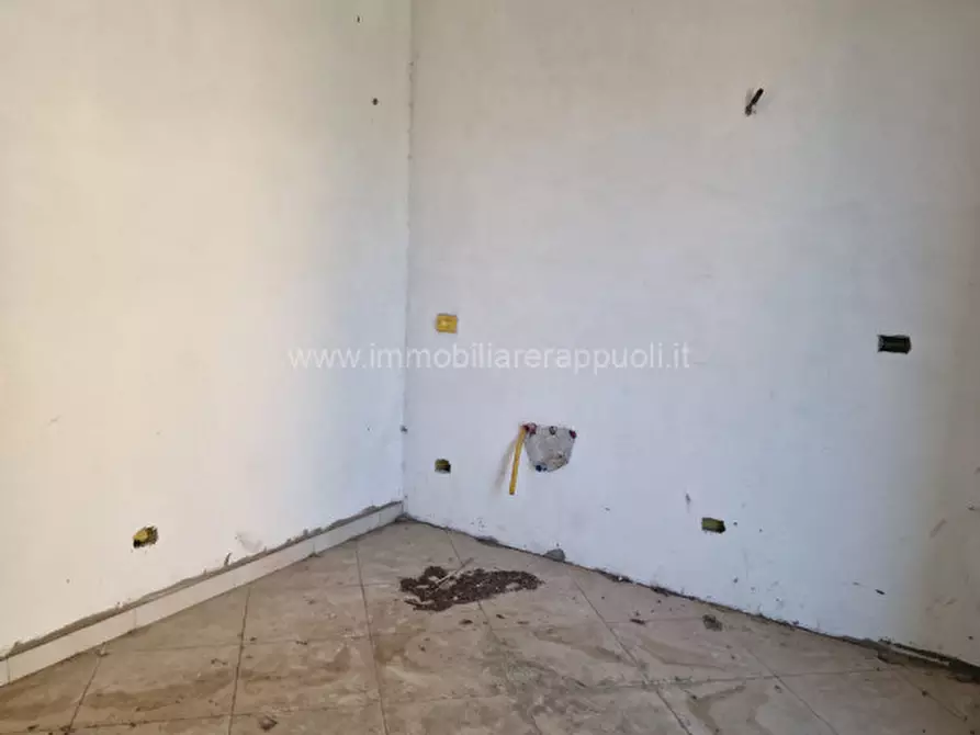 Immagine 11 di Casa indipendente in vendita  a Sinalunga