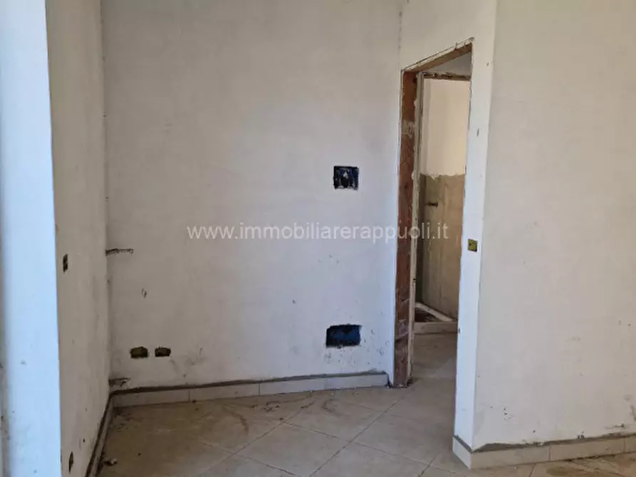 Immagine 12 di Casa indipendente in vendita  a Sinalunga