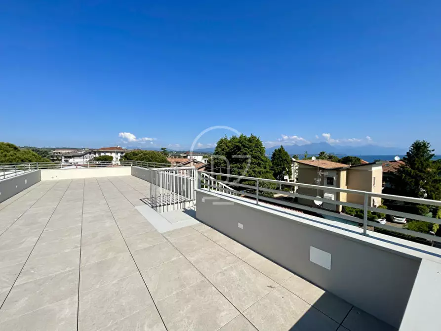 Immagine 4 di Appartamento in vendita  in Via Tommaso del Molin a Desenzano Del Garda