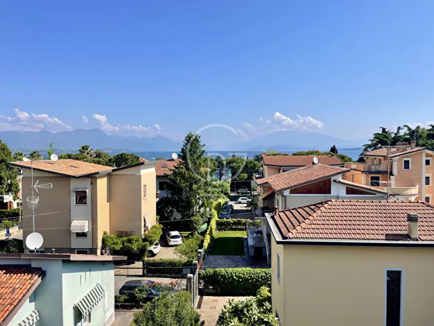 Immagine 6 di Appartamento in vendita  in Via Tommaso del Molin a Desenzano Del Garda